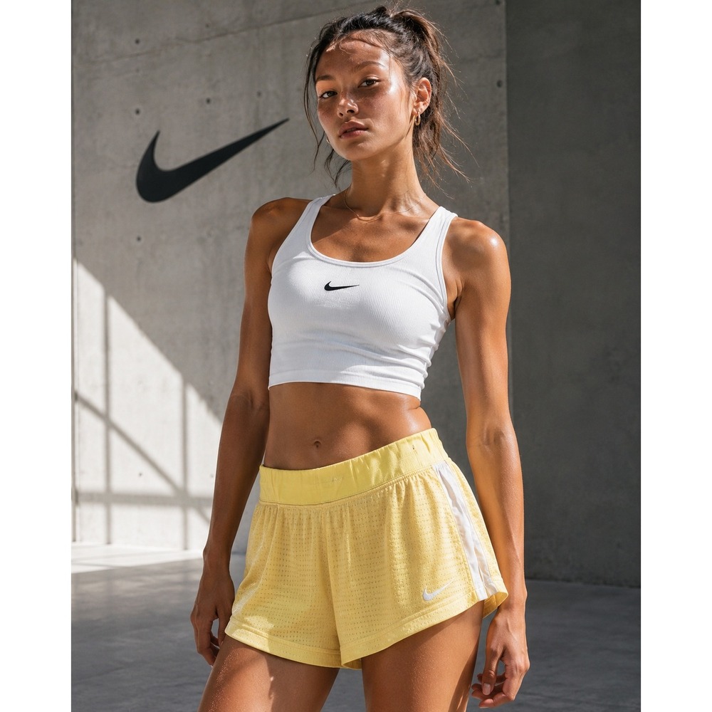 Nike Butter Yellow Athletic Shorts Size Large‎ Unlined Lightweight Breathable